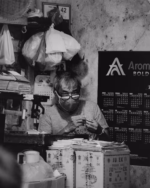 Item #31624274509119207472621893609913632294592170804295754614641563413042715164673 Media