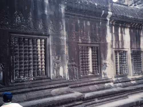 Item #47740723628740992811774374688397150768592318939959493340400451090115268182017 Media