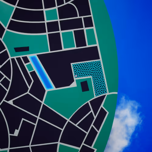 Item #30403280185 Media