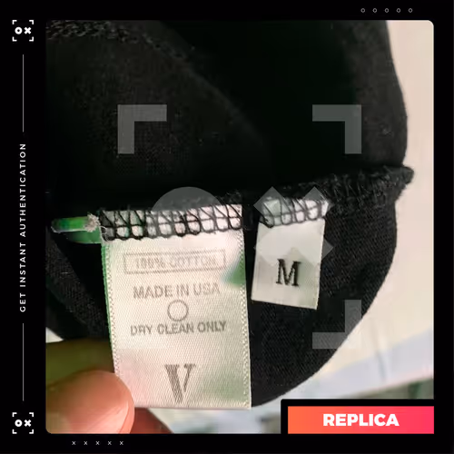 Item #6099390948095238 Media