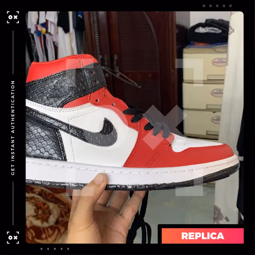 Item #5612920110938093 Media