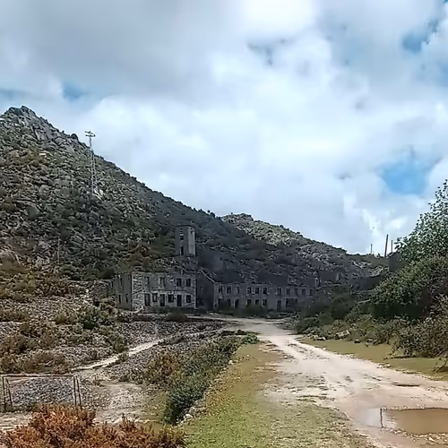 5975302263501721230447419474349572005221894868659344952492210992541583403858