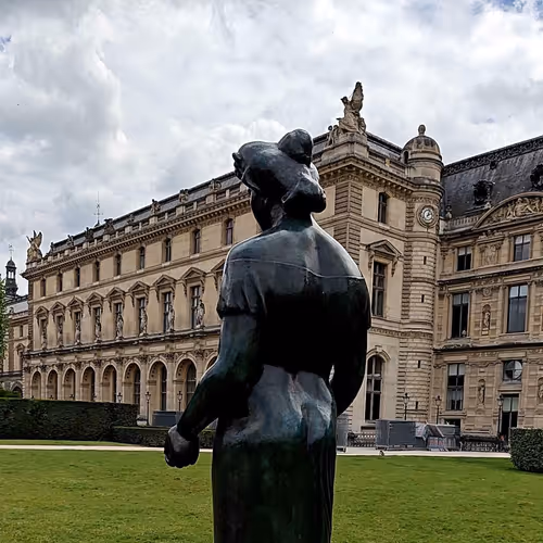 Item #108231480074483534119981602393808290991711859053423748777796476045867675356991 Media