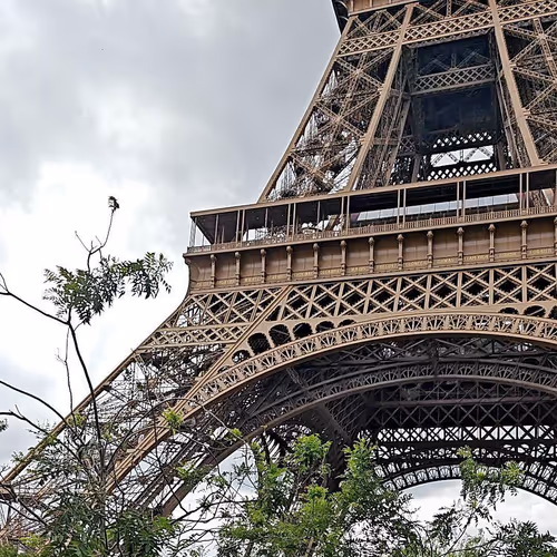 Item #23233137944120144388142720525636549887777554053820534141772330356499752172496 Media