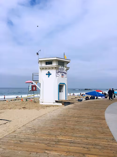 Item #133981814351663788355514942854310812299 Media