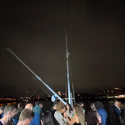 0xtommythomas.lens-Collect-3036