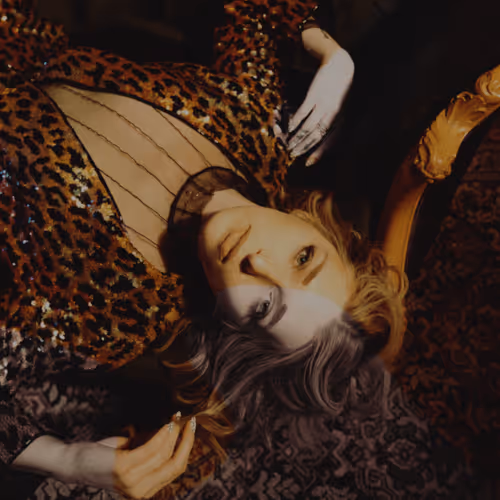 Item #8847341539944400050047739793225973497868 Media