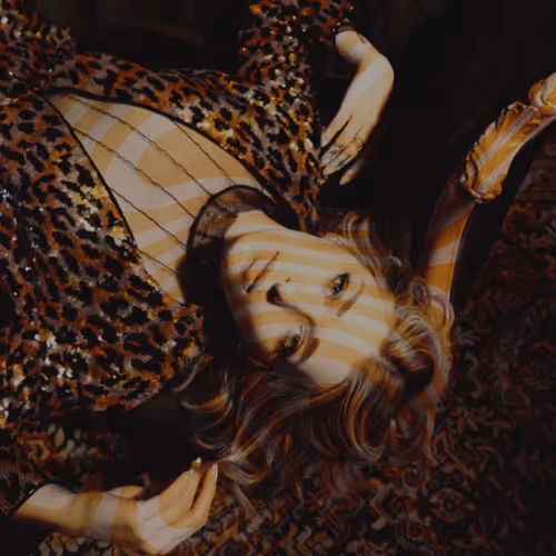 Item #8847341539944400050047739793225973498144 Media