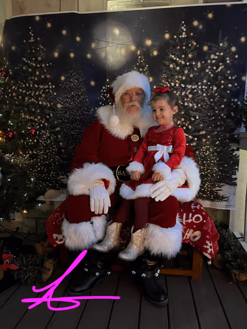 Item #23497767091642125845248117530945042151906174460440437499023928687837851780840 Media