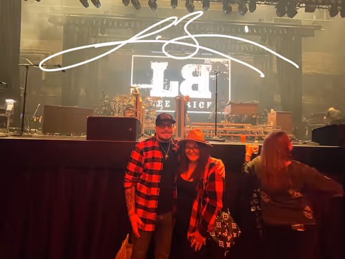 Item #101054286336034240350858746263939882436078936779994603161565715383554984672538 Media