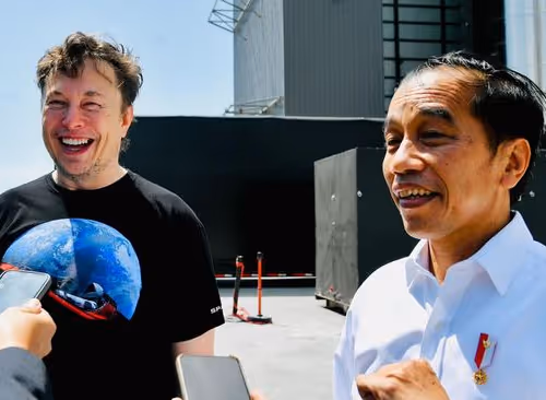 ElonMusk - 7Fqu1CTmfx