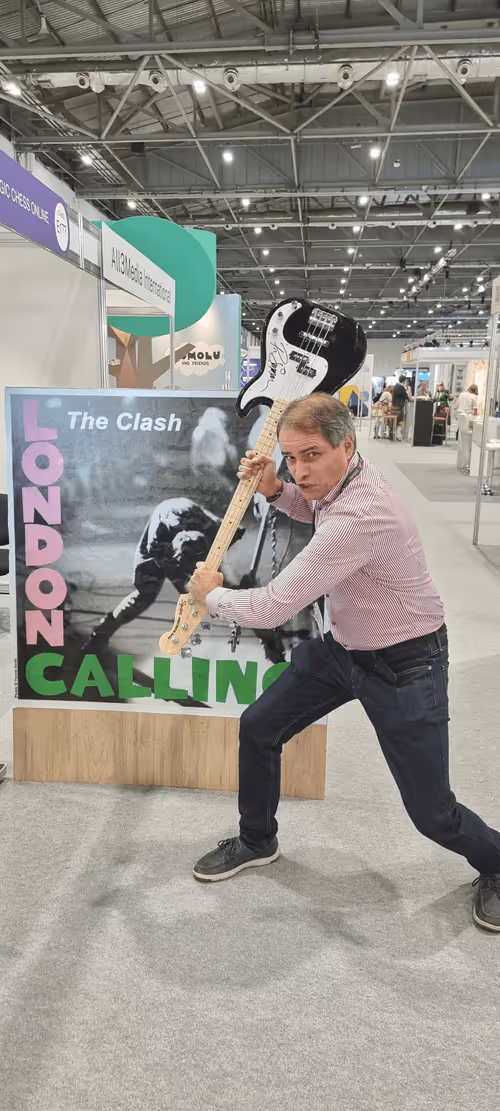 Item #30885698146340123223727203056054885902010705204522416792946571094938198386871 Media