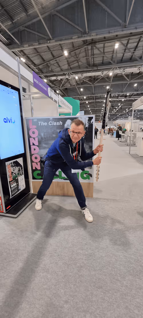 Item #40041008417052933293708244178467784853798595502336790152986473079211384775287 Media