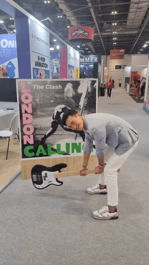 Item #105476625827494169695983541291132768437277651229938409673723201632923218558981 Media