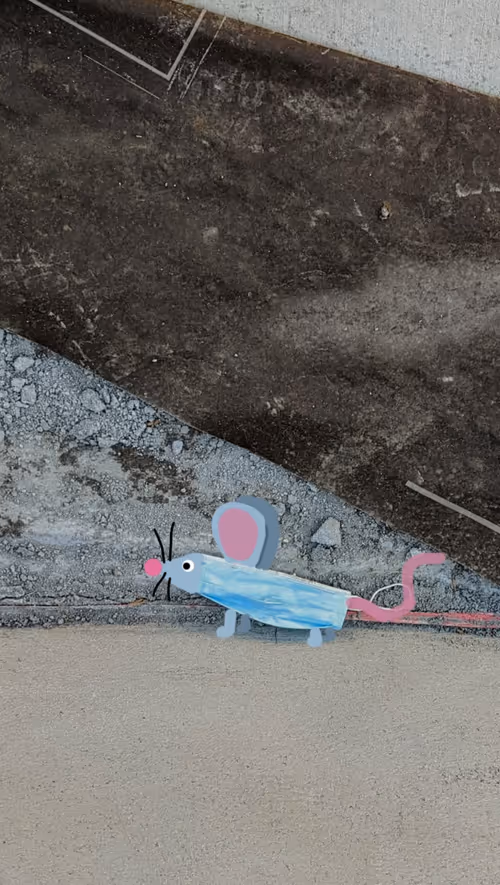 Item #2891539933 Media