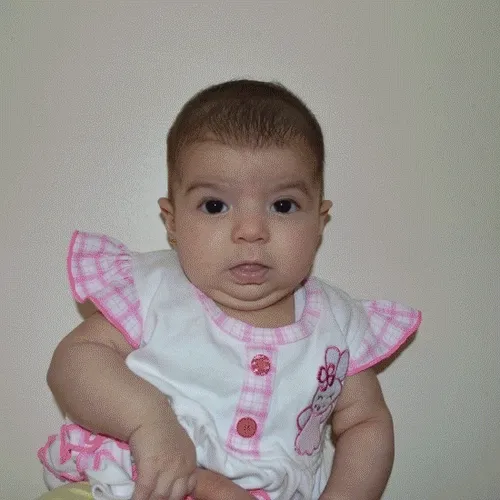 Timeless Ties: 4 sisters, 1 Daily Photo Each!