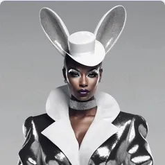 Shades of Wonderland