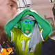 472