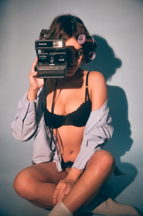 Item #850 Media