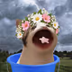 685