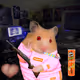 8975