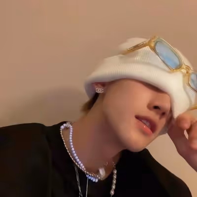 HFGJYTDFG