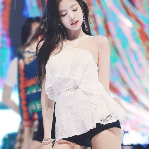 jennie sexy