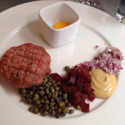 Japanese geisha traditions