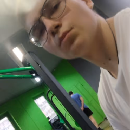 ihkjkj