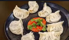 MOMOS