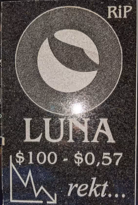 LUNA