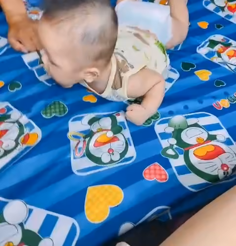 KEN 4 THÁNG 2 NGÀY