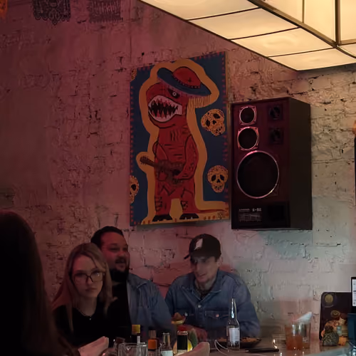 Dino Mexican in Fresca Mi Amor