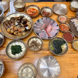 Korean table
