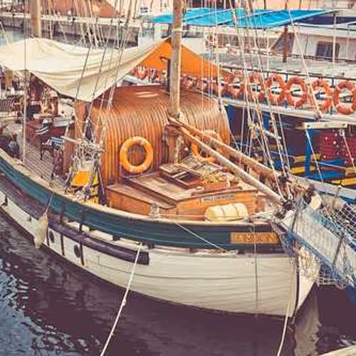 zippers quick licks broken love knuckle