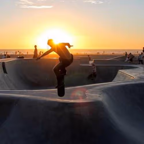 Performing Newspaper