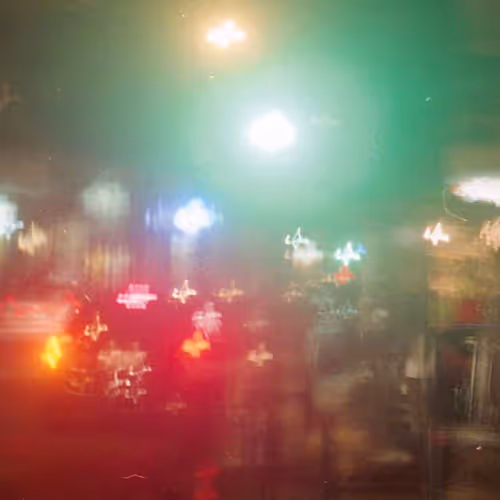 I dreamed of lights and woke up nostalgic