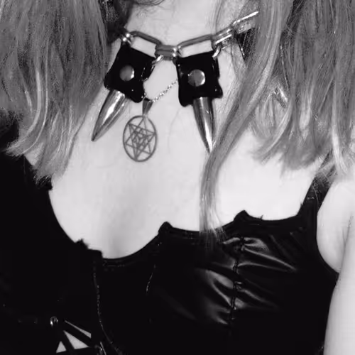 0xe7abff999e704d3d1f5386e3bb9cf8a6a8403531