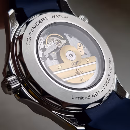 Commanders watch