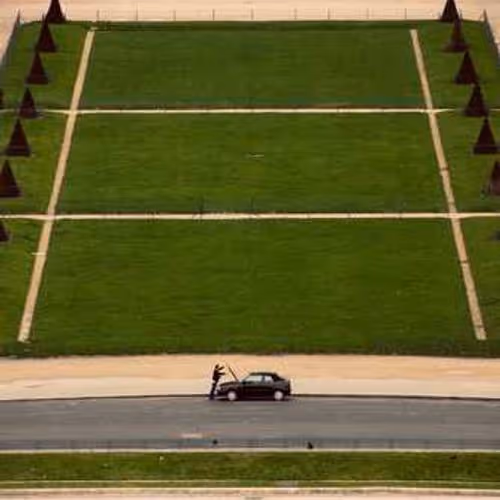 JUMP LAPTOP SYRINGE SWUNG BAPTISM