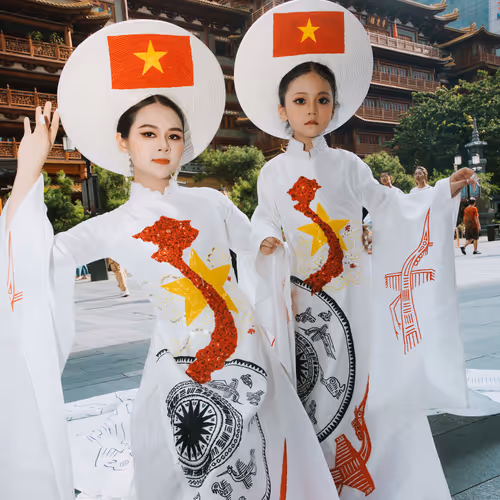 Áo dài Việt Nam