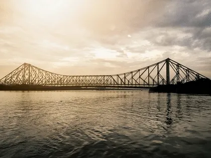 HOWRAH BRIDGE