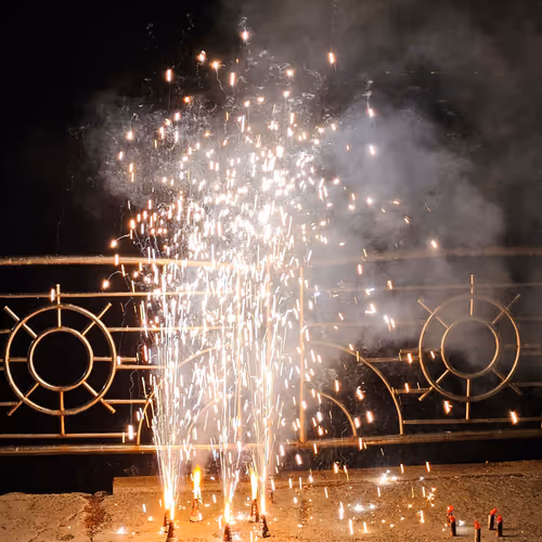 Firecracker