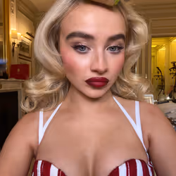 Sabrina Red