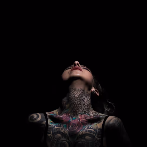 TATOO GIRL