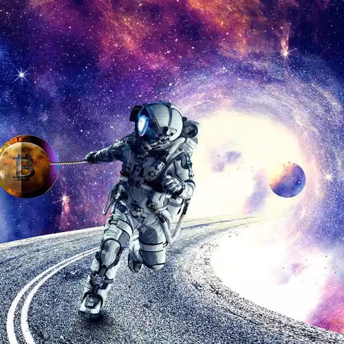 To the MooN