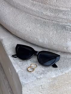 Chic Trends: The Style & Fashion Collection