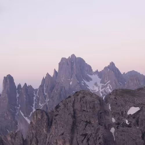 Examining Hood Employees