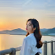 노을을 바라보는 그녀