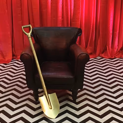 Welcome to the Black Lodge